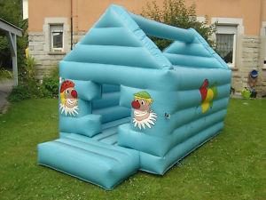 Hüpfburg Clownshaus zum Sparpreis in Delitzsch abholen