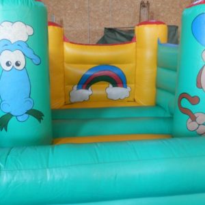 Hüpfburg Schaf - für Kinder bis 7 Jahre